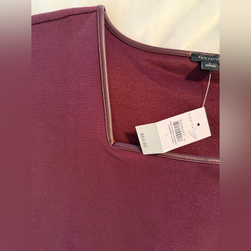 Ann Taylor Rich Purple Short Sleeve Top - Picture 5 of 6